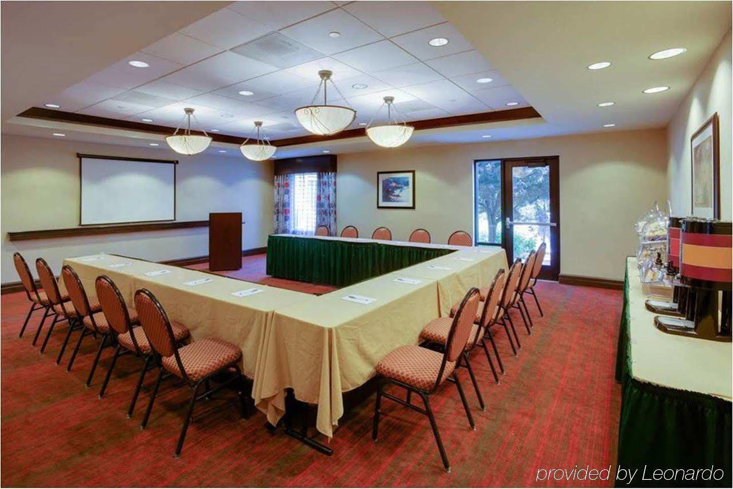 Hampton Inn By Hilton Garden City Long Island Exterior foto